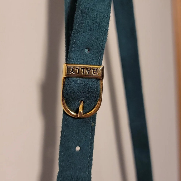 Vintage Bally teal and black suede crossbody flap handbag - Picture 4 of 10